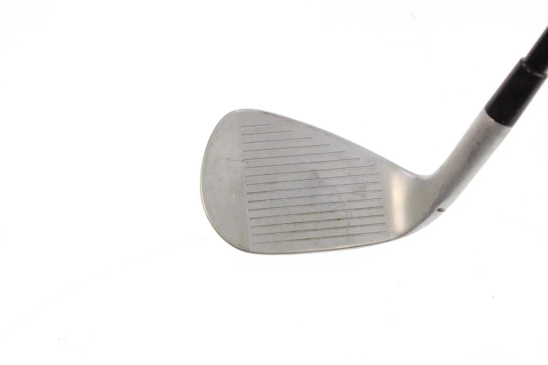 Seconde vie - TaylorMade P790 Ti RH 49-deg Wedge - Good 3/5