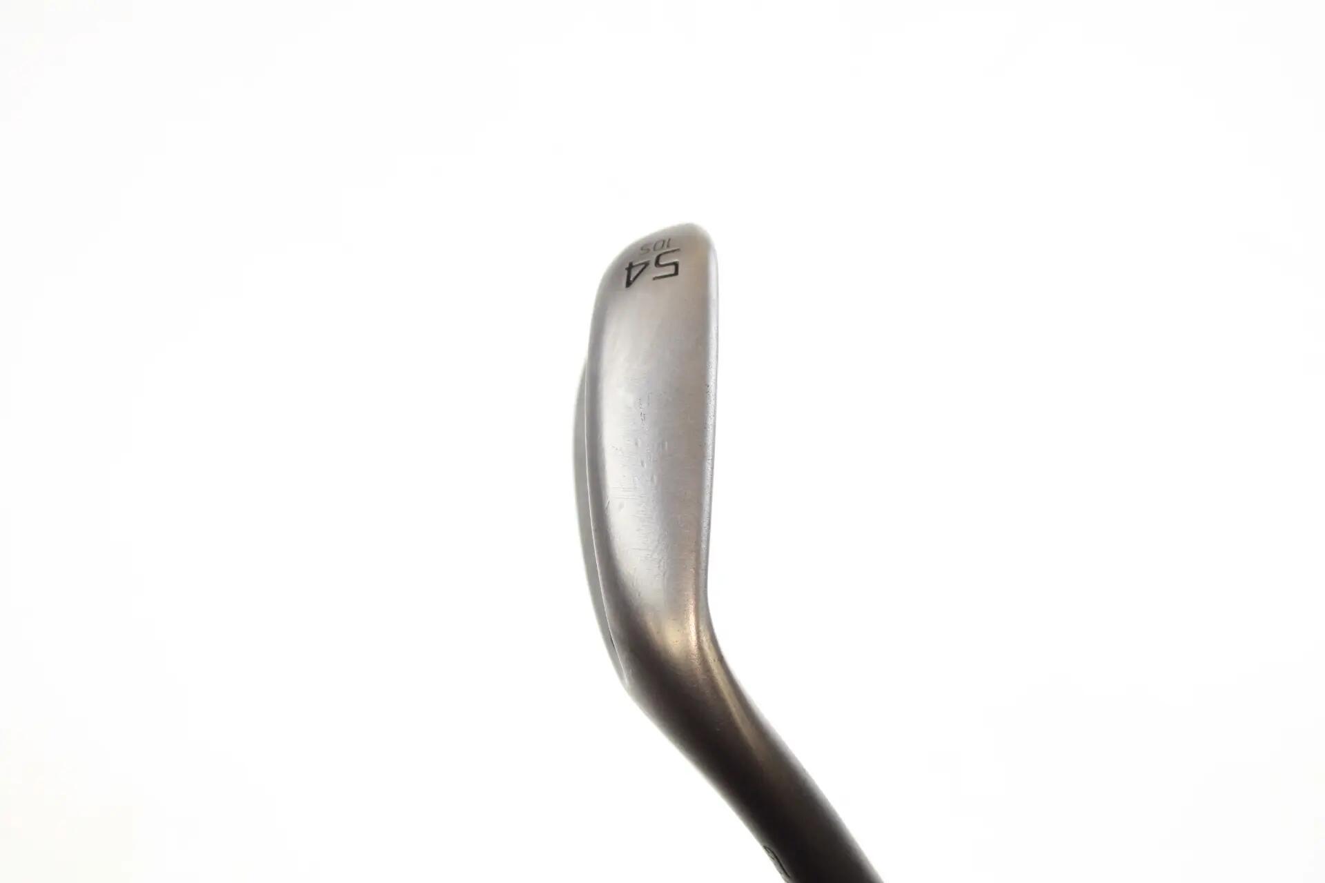 Seconde vie - Titleist Vokey SM10 Jet Black S-Grind RH 54-deg Wedge - Good 2/5