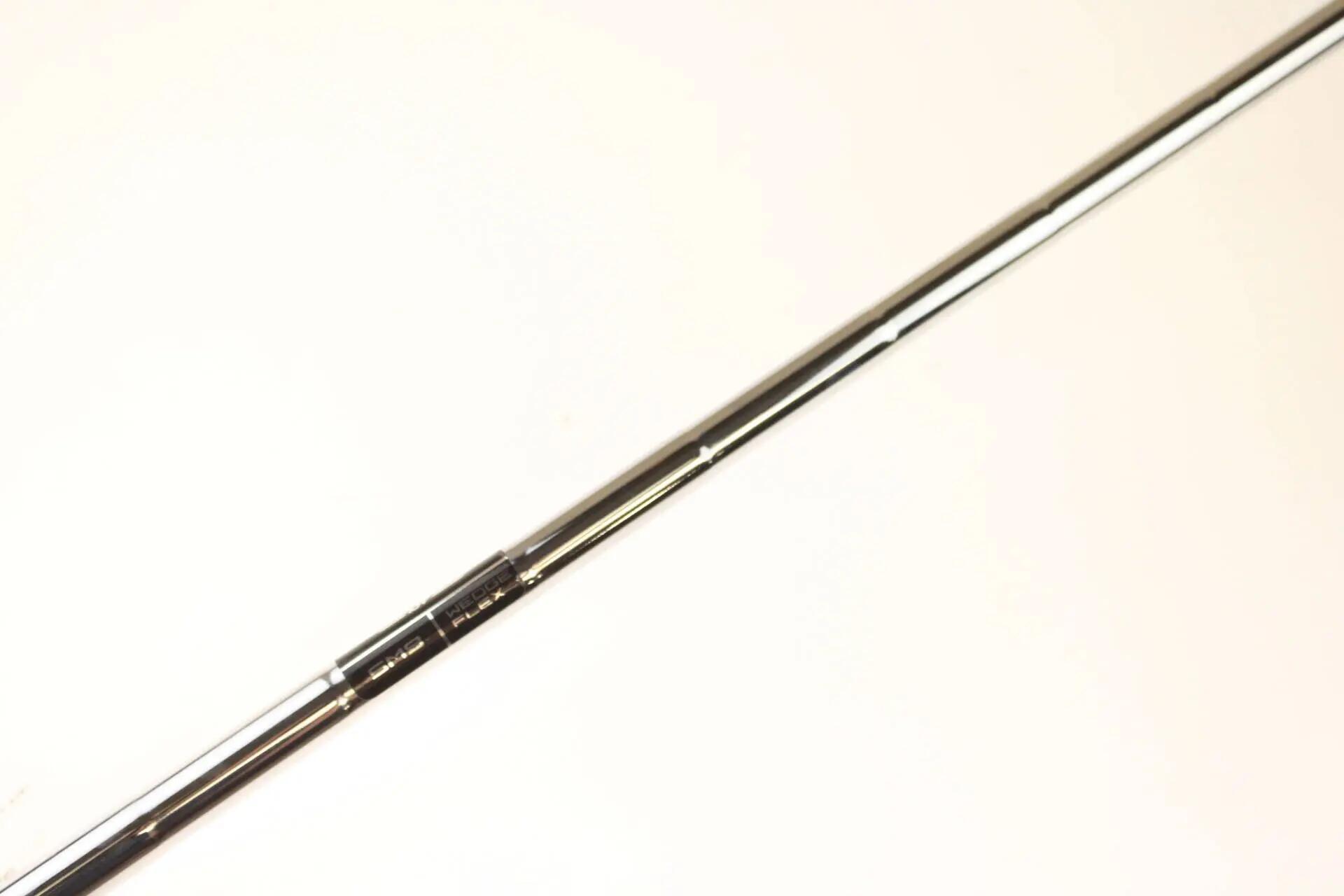 Seconde vie - Titleist Vokey SM9 Brushed Steel F-Grind RH 52-deg Wedge - Good 4/5