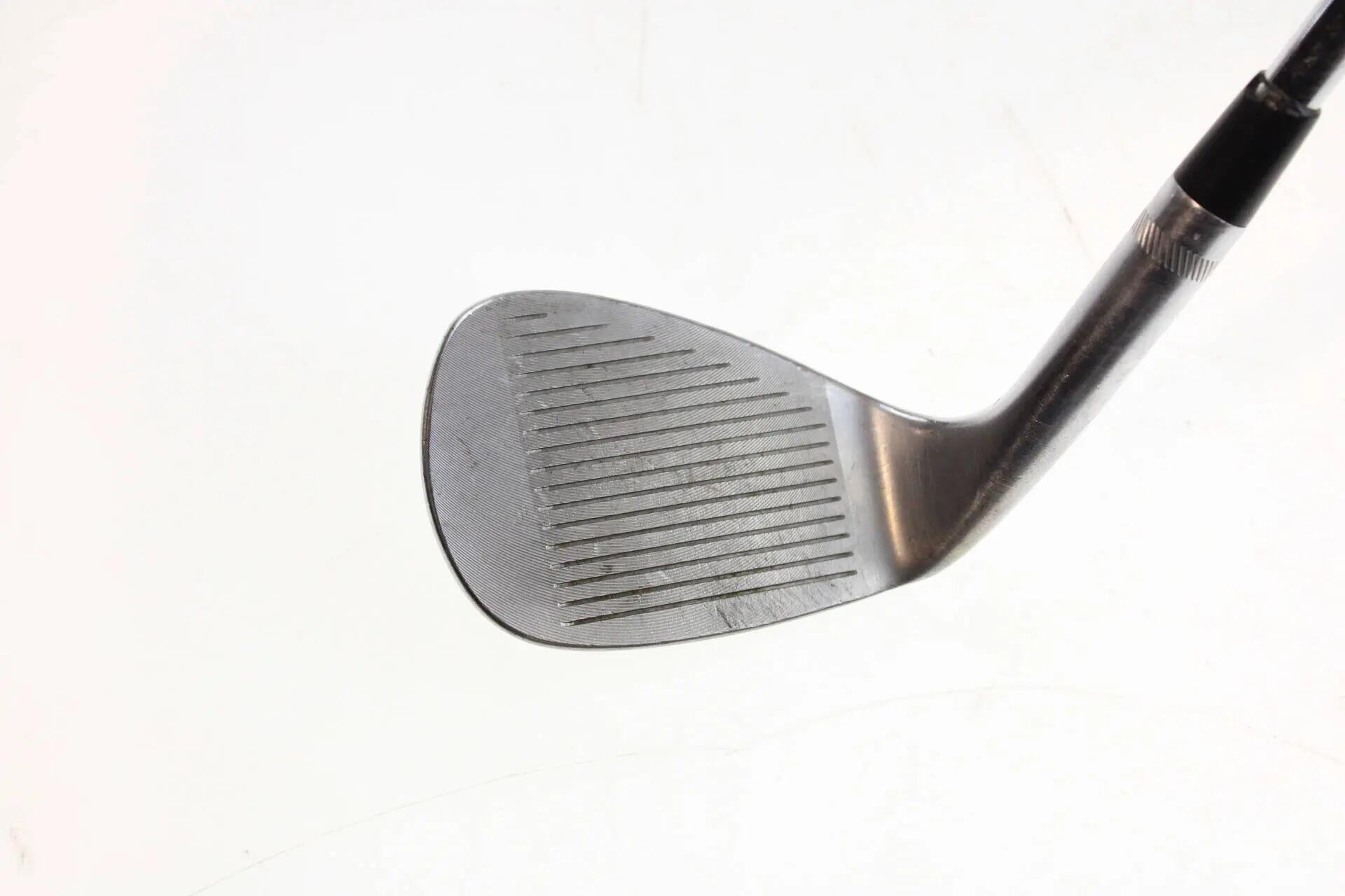 Seconde vie - Titleist Vokey SM4 Tour Chrome RH 54-deg Wedge - Good 3/6
