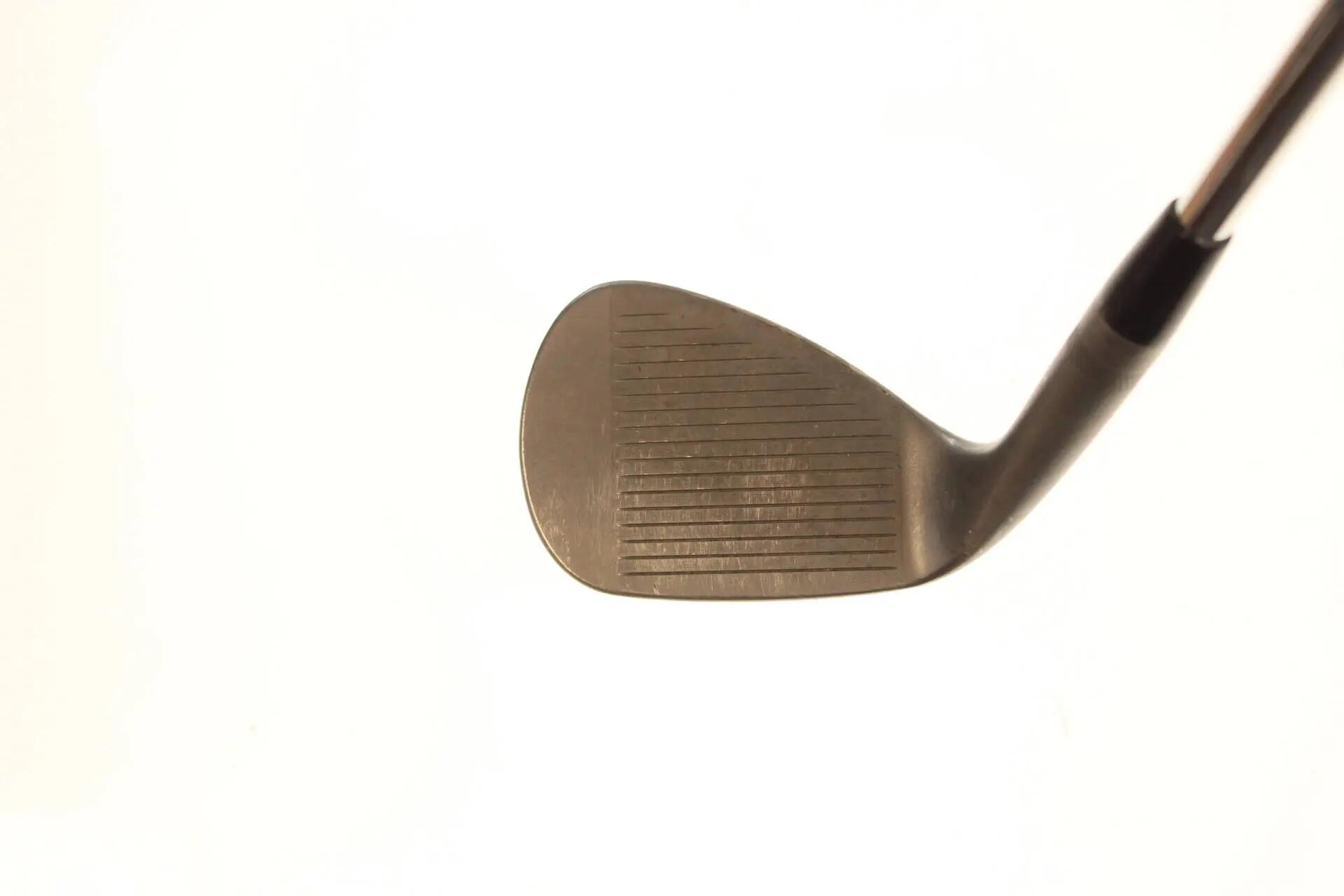 Seconde vie - Titleist Vokey SM10 Nickel D-Grind RH 54-deg Wedge - Good 3/5