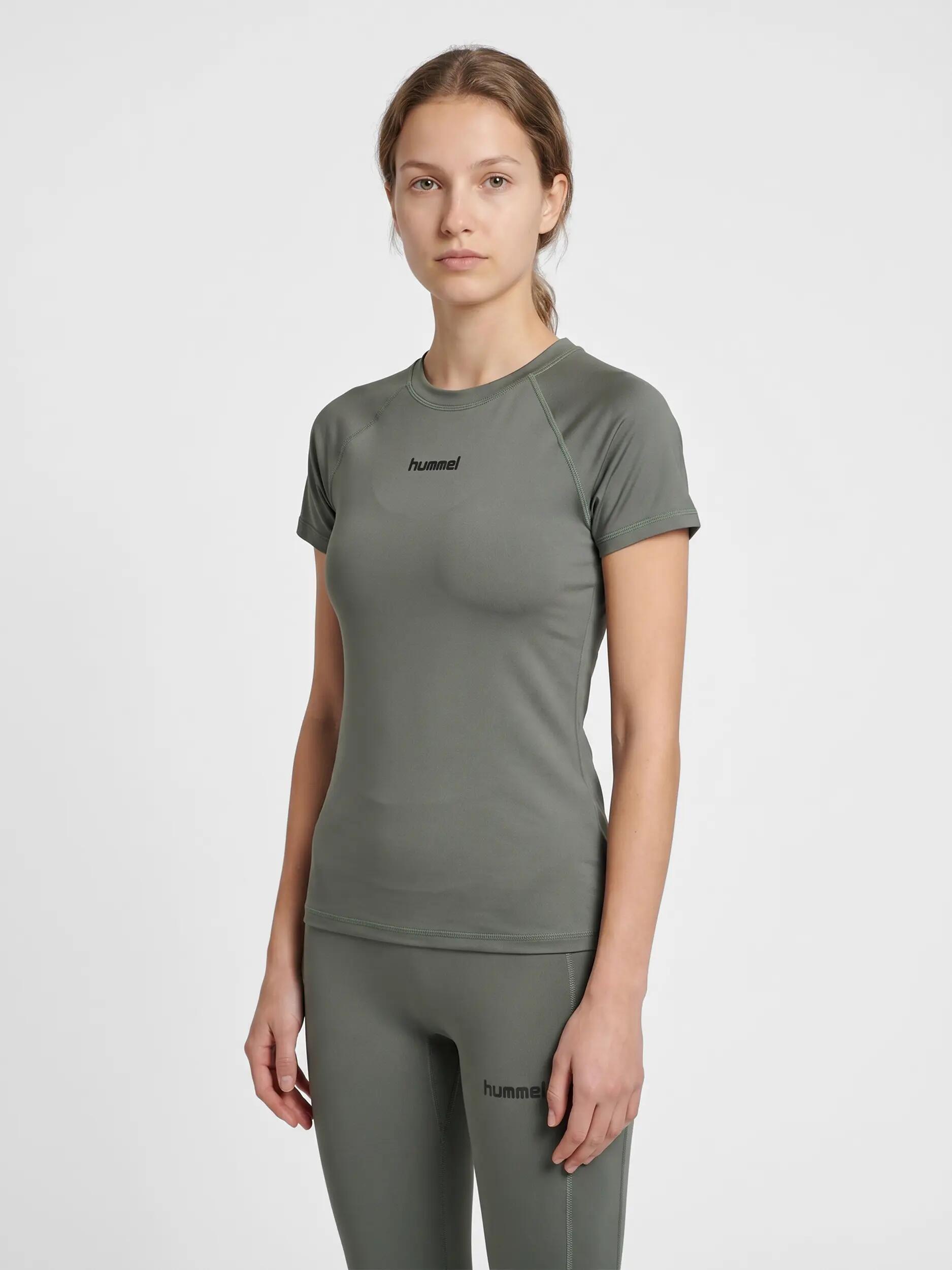 hummel hmlPRIMA W T‑SHIRT S/S – vestibilità aderente, tessuto elasticizzato 4/4