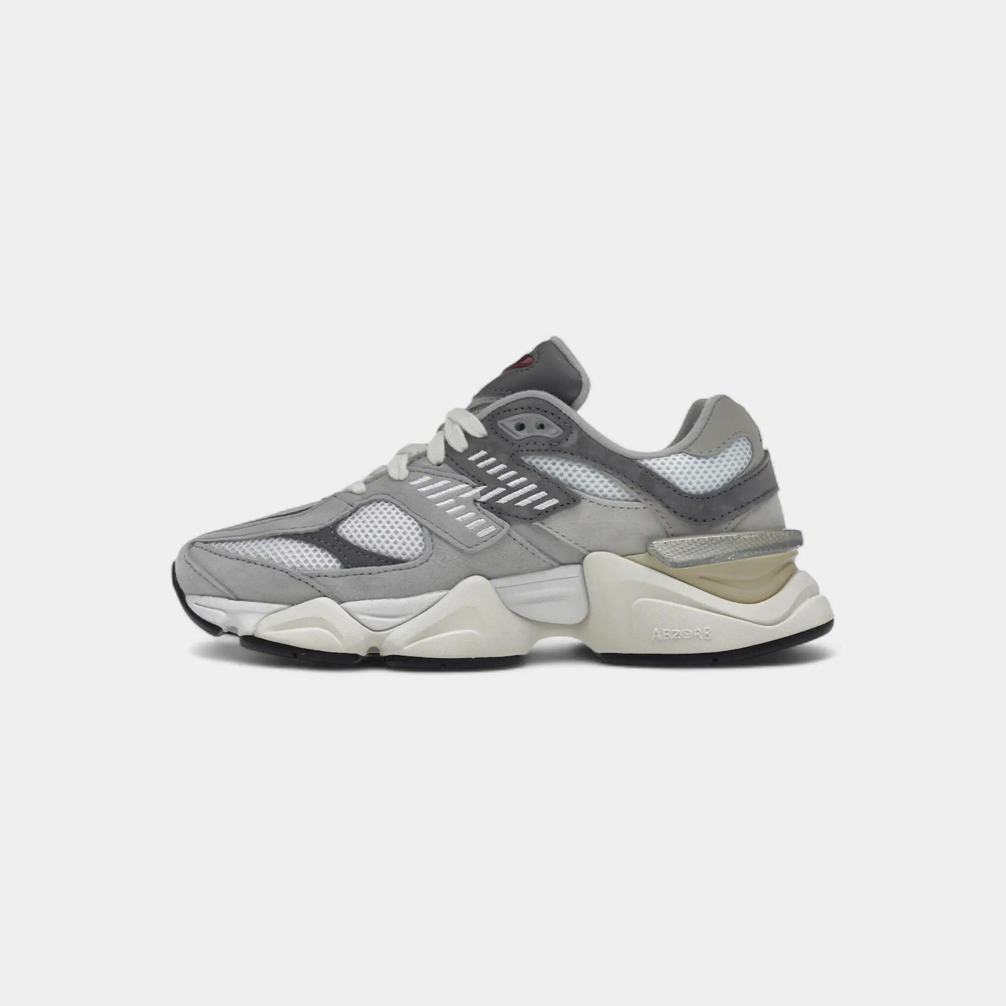 New Balance 9060 Rain Cloud Grey 4/5