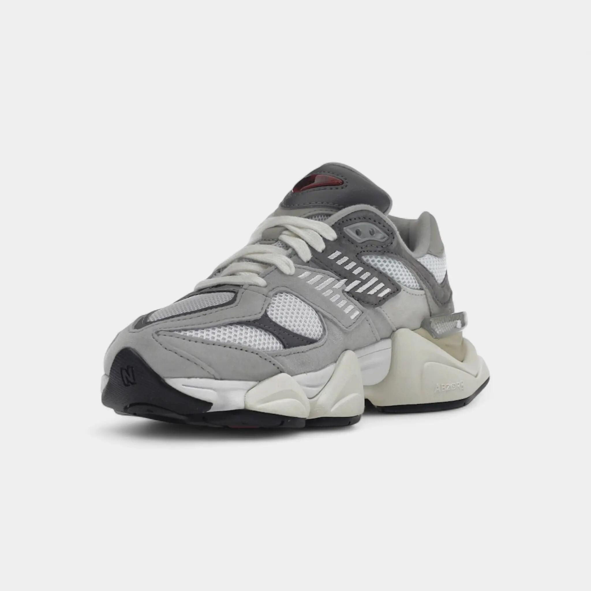 New Balance 9060 Rain Cloud Grey 3/5
