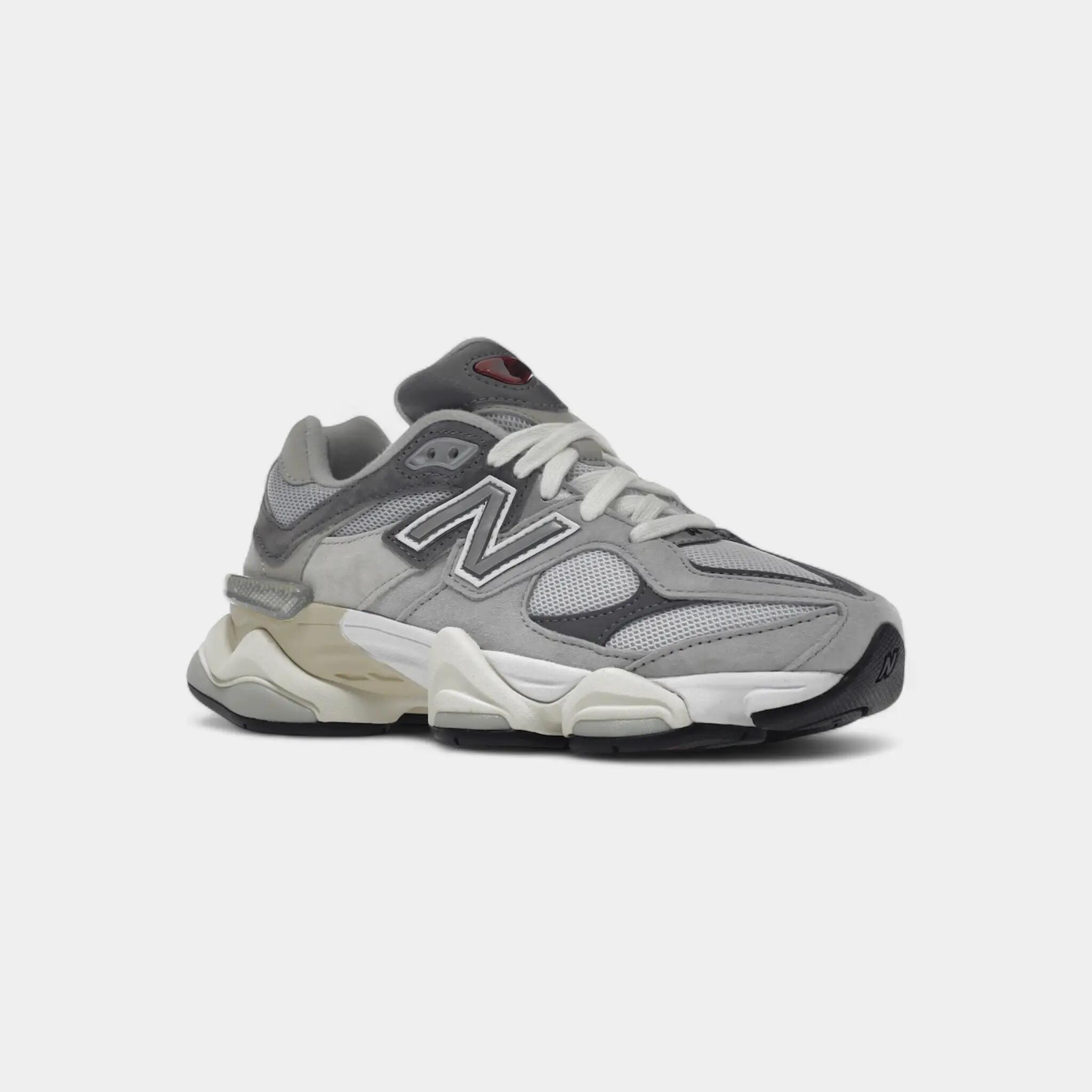 New Balance 9060 Rain Cloud Grey 2/5