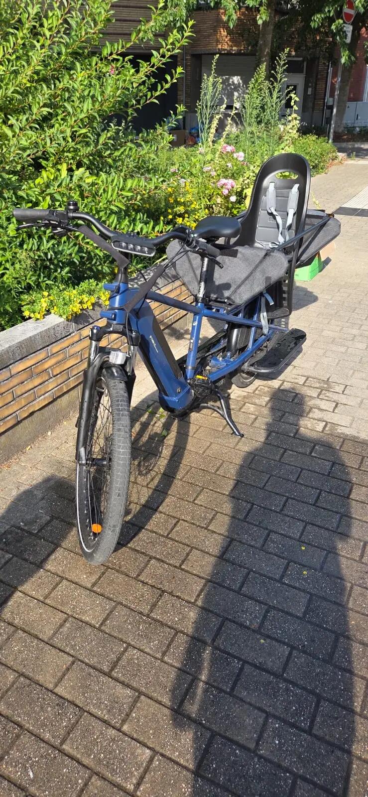 Tussen Particulieren - Elektrische longtail-bakfiets E-three 500 Blauw 2/7