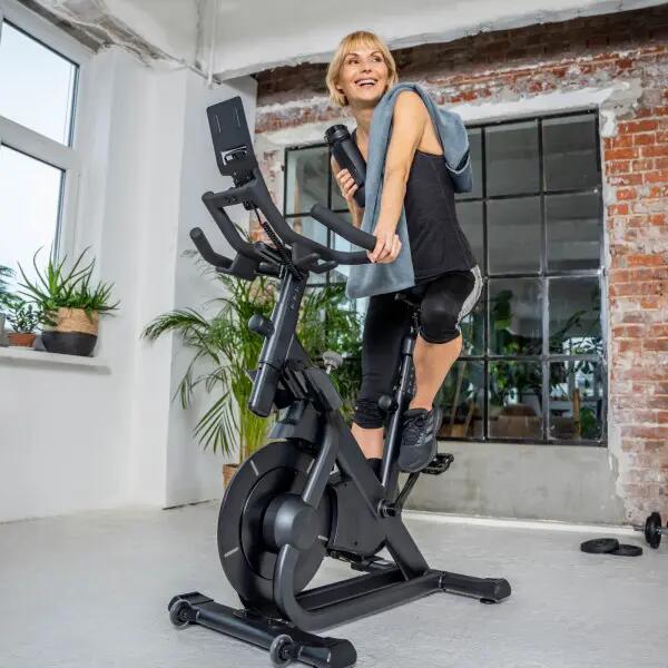 Indoor Bike - Cycle Speed 600 - 12,5 kg Schwungmasse - 99 Widersstandsstufen 7/7