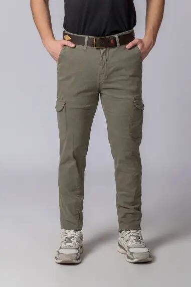 PANTALON CARGO VERDE 4/5