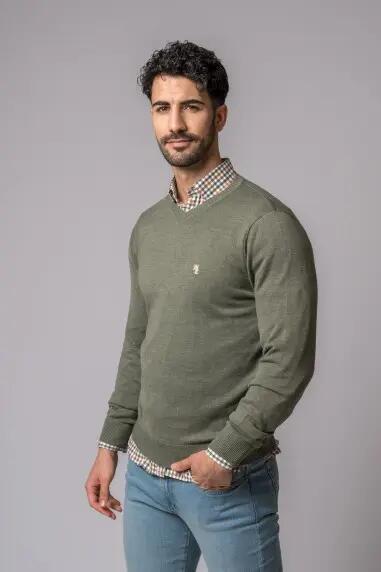 JERSEY CUELLO PICO VERDE DESLAVADO 1/5