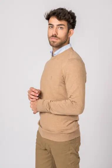 SUETER CUELLO REDONDO CAMEL 3/5