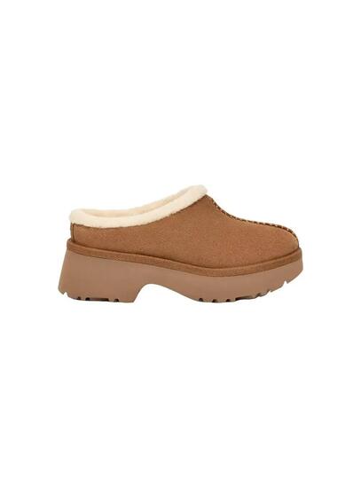 Chaussure pour femme Ugg Classic new heights cozy Marron
