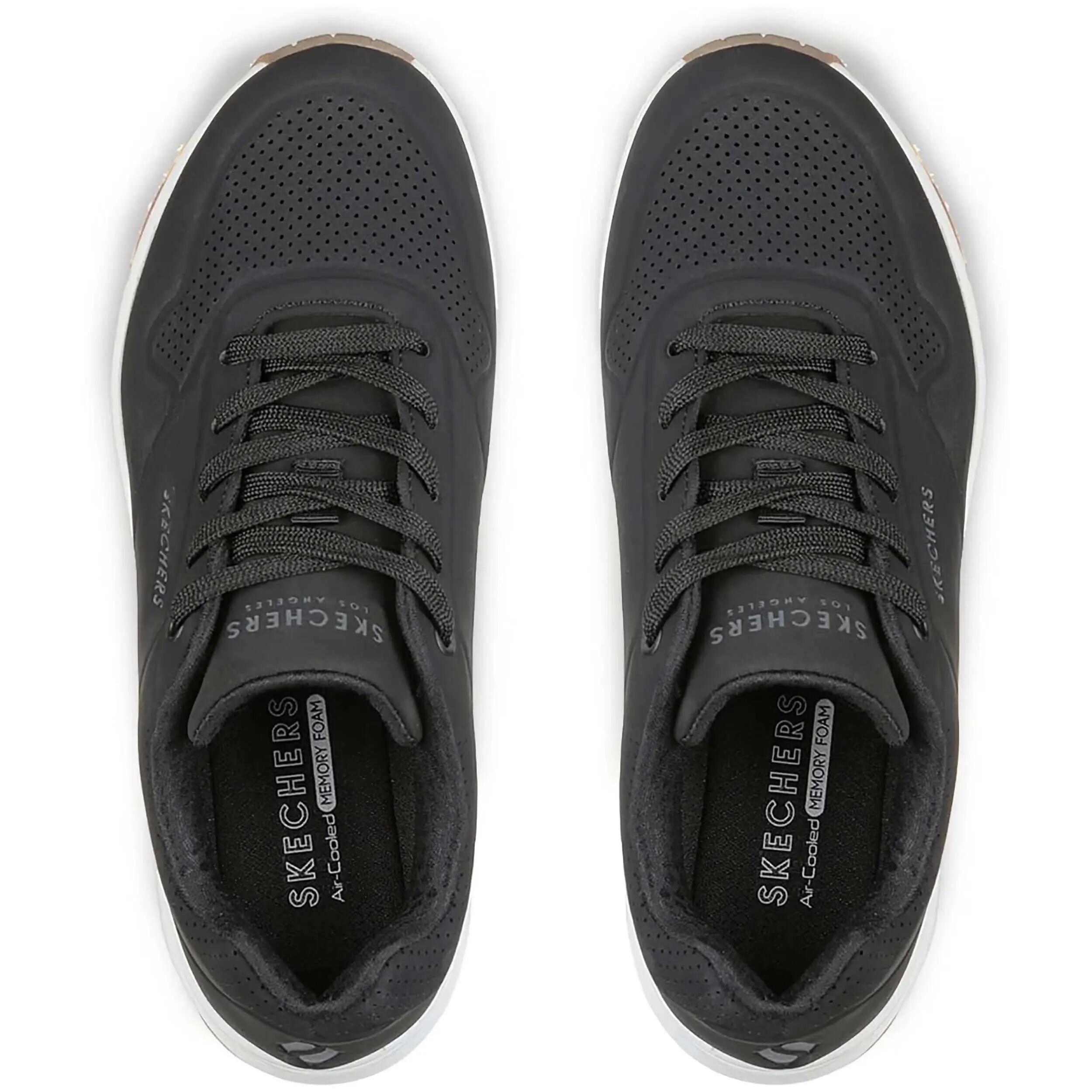 Sapatilhas Skechers modelo 73690-BLK para mulheres 5/7