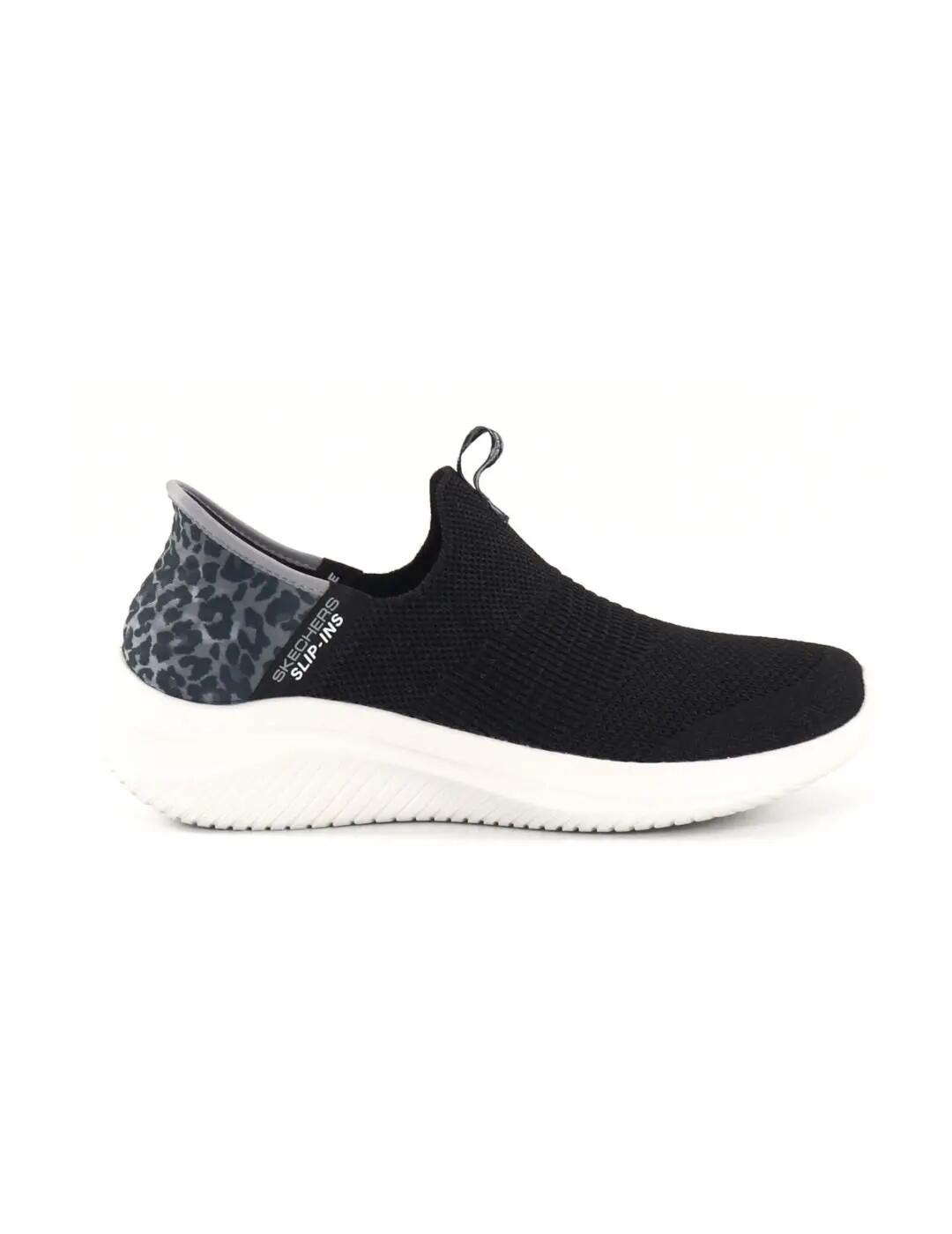 SKECHERS picture