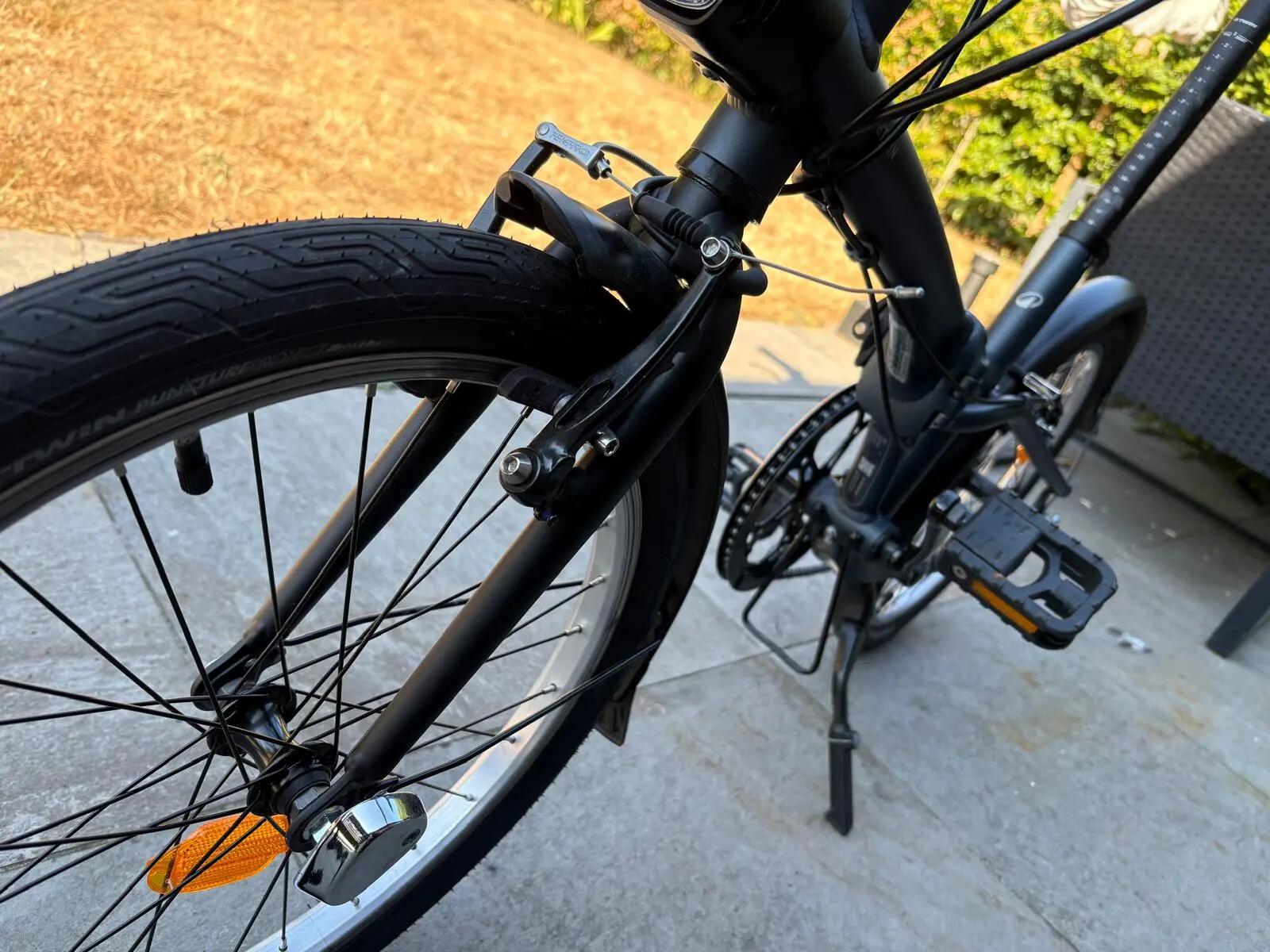 Entre Particuliers - Vélo pliable B'TWIN Fold 500 Decathlon – Bleu fonc 5/5
