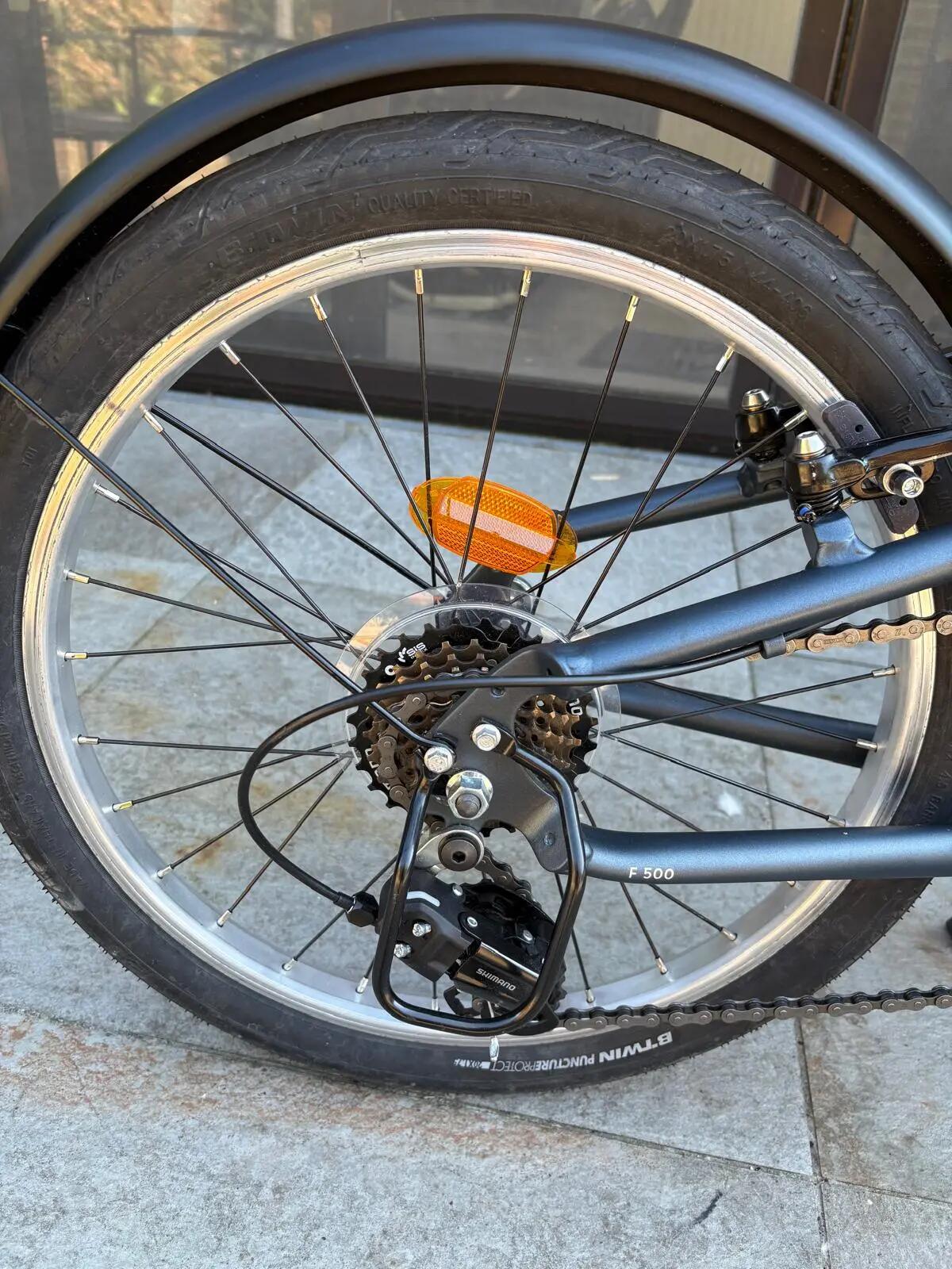Entre Particuliers - Vélo pliable B'TWIN Fold 500 Decathlon – Bleu fonc 2/5