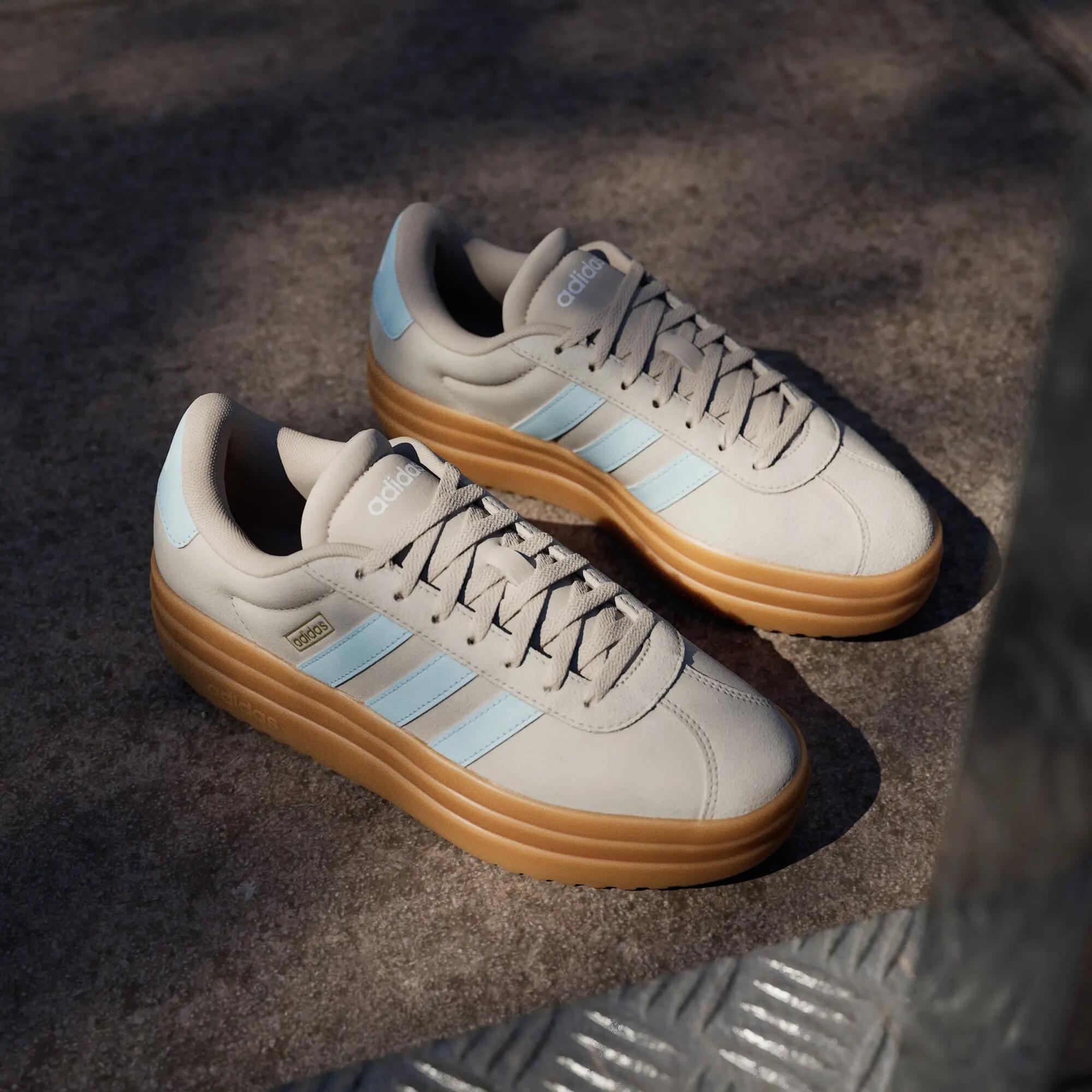 VL Court Bold Schuh 4/15