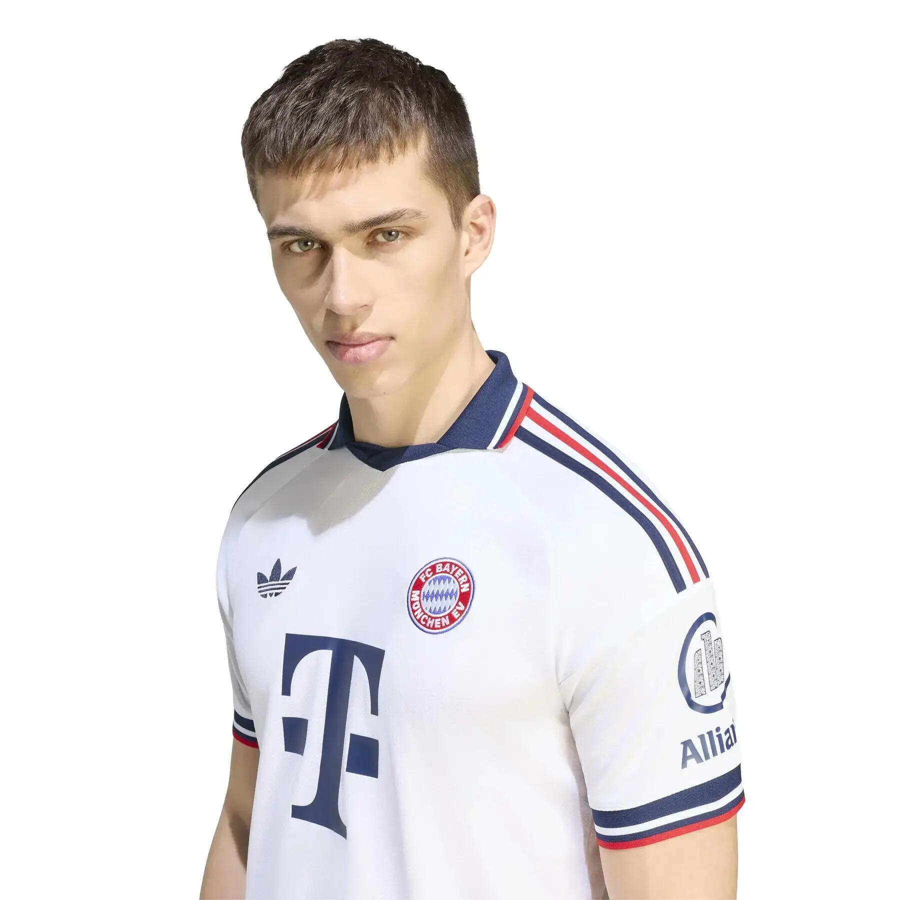 Zewnętrzna koszulka Bayern Monachium 2026/27 7/8