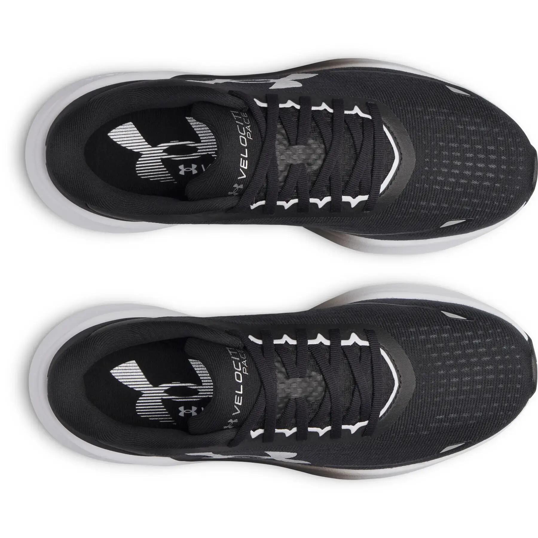 Running shoes Under Armour Velociti Pace 4/5