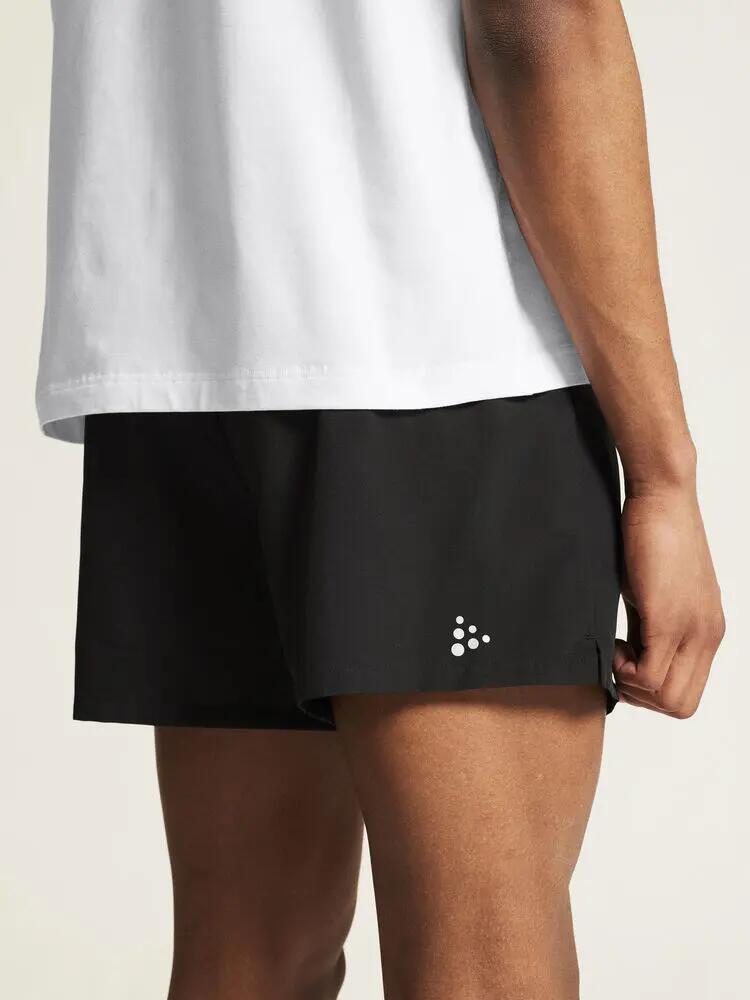 craft CORE Essence Shorts 2 M — shorts da allenamento in poliestere riciclato, 6/7