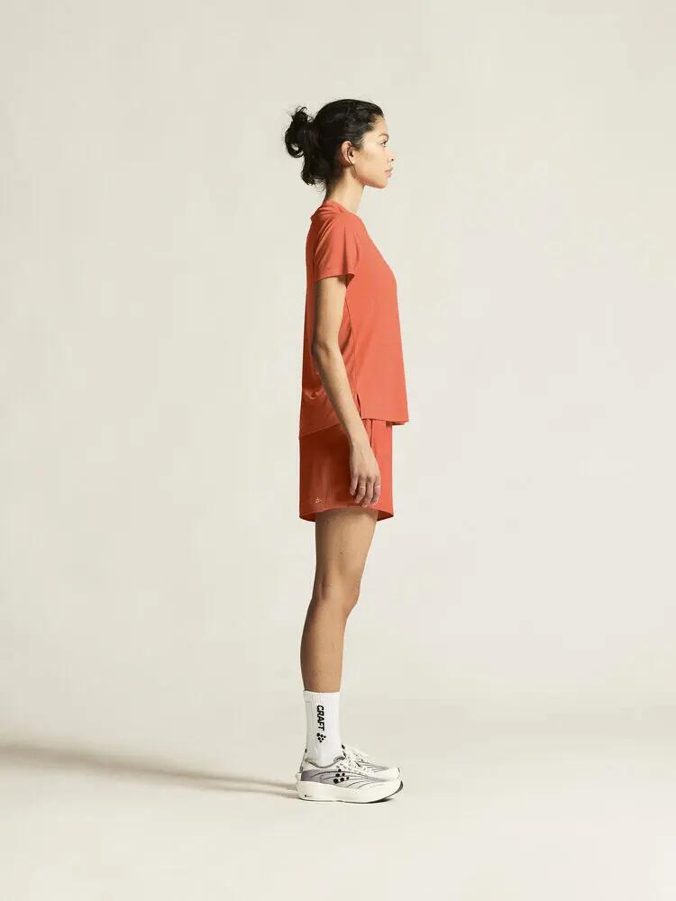 craft CORE Essence Shorts W — short d'entraînement extensible recyclé 5/7