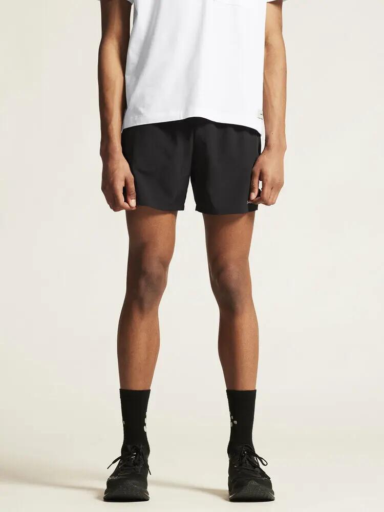 craft CORE Essence Shorts 2 M — shorts da allenamento in poliestere riciclato, 4/7