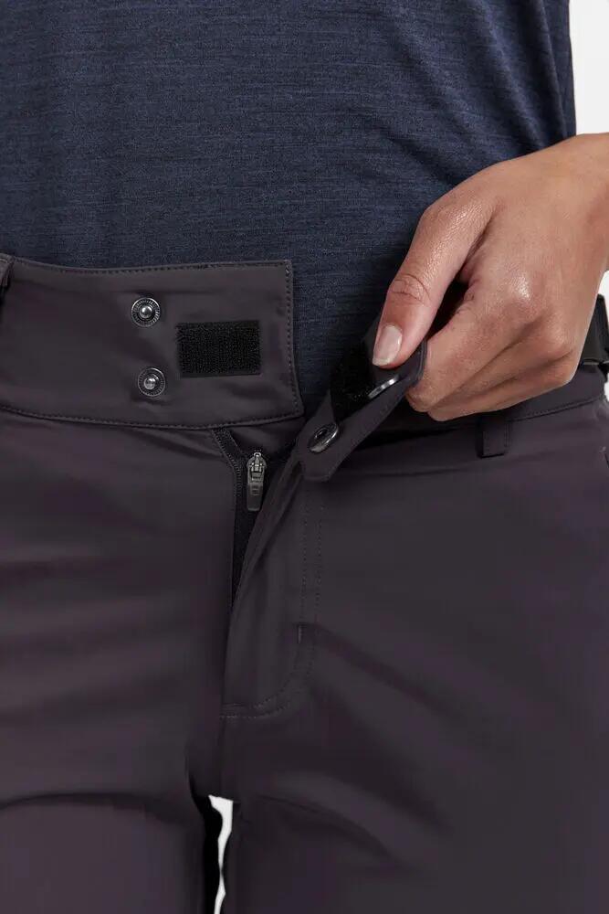 craft PRO Gravel Shorts W — calções ajustados e resistentes para gravel 6/7