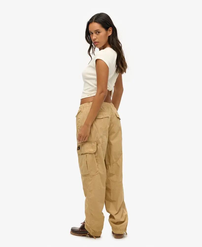 superdry Baggy Parachute Pant feminino — 100% algodão, corte amplo 4/5