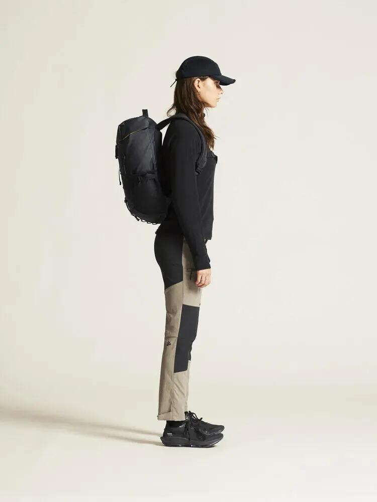 craft PRO Explore Wanderhose Damen — Dehnbar und Robust 3/7