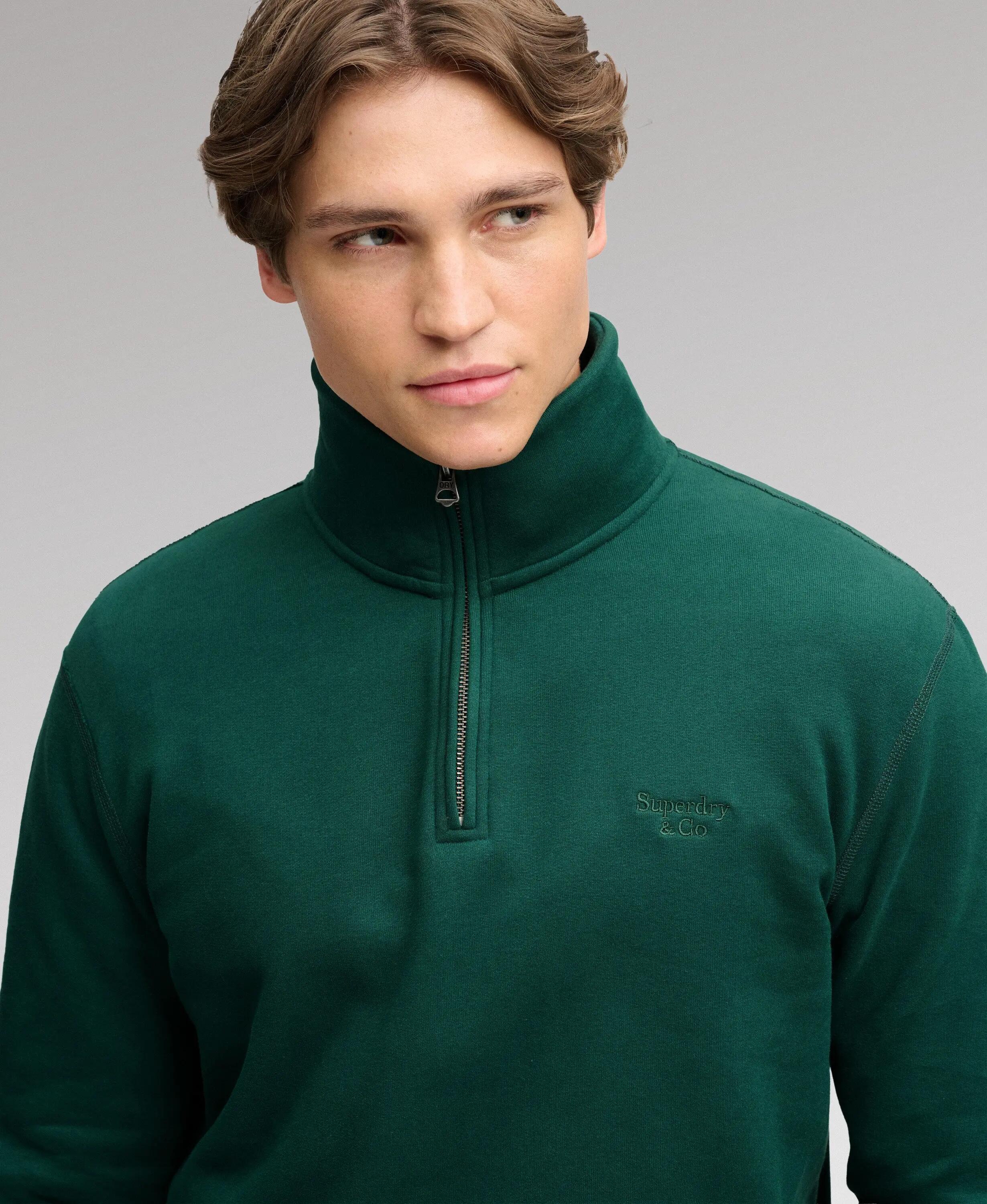 superdry Sweat Essential Serif Logo Half Zip – Relaxed Fit, Varsity Green 4/5