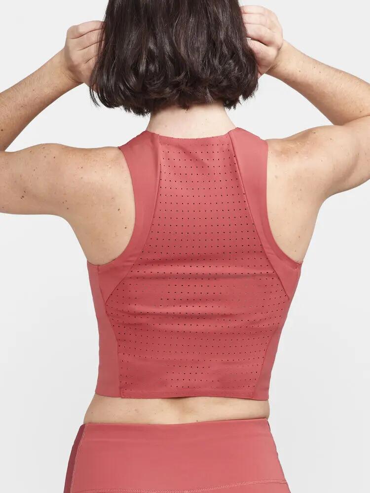craft ADV TONE Perforated Tank W eng geschnittenes Crop-Top 3/6