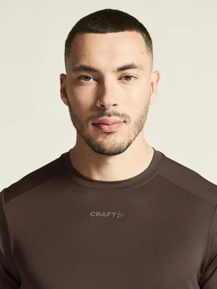 craft ADV Essence SS Tee 2 M – T-shirt de treino respirável 6/7
