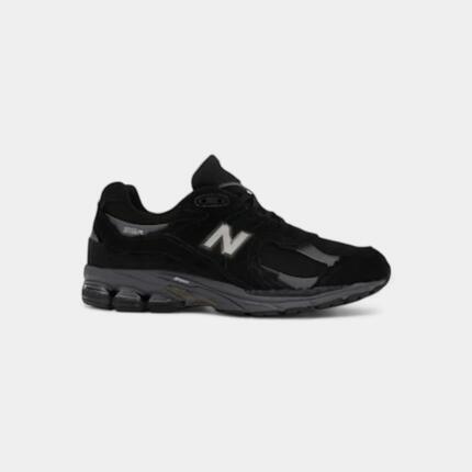 New Balance 2002R Gore-Tex Protection Pack Black Magnet