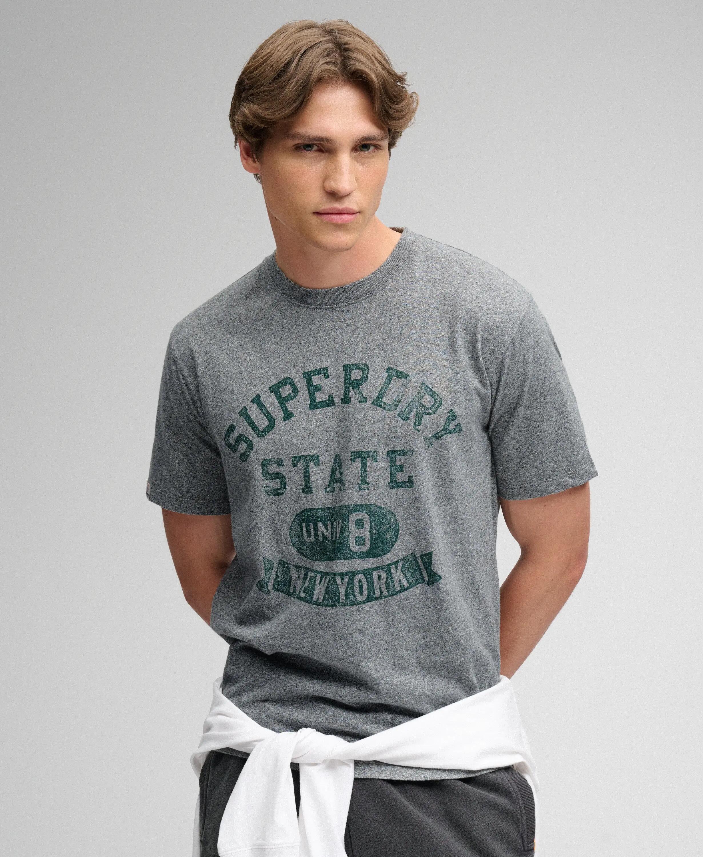 superdry T-Shirt Athletic Essentials Taglio Loose 2/7