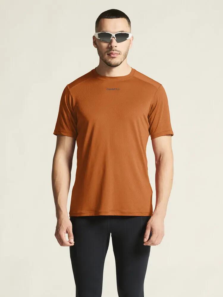 craft ADV Essence SS Tee 2 M – ademend trainingstop 5/7