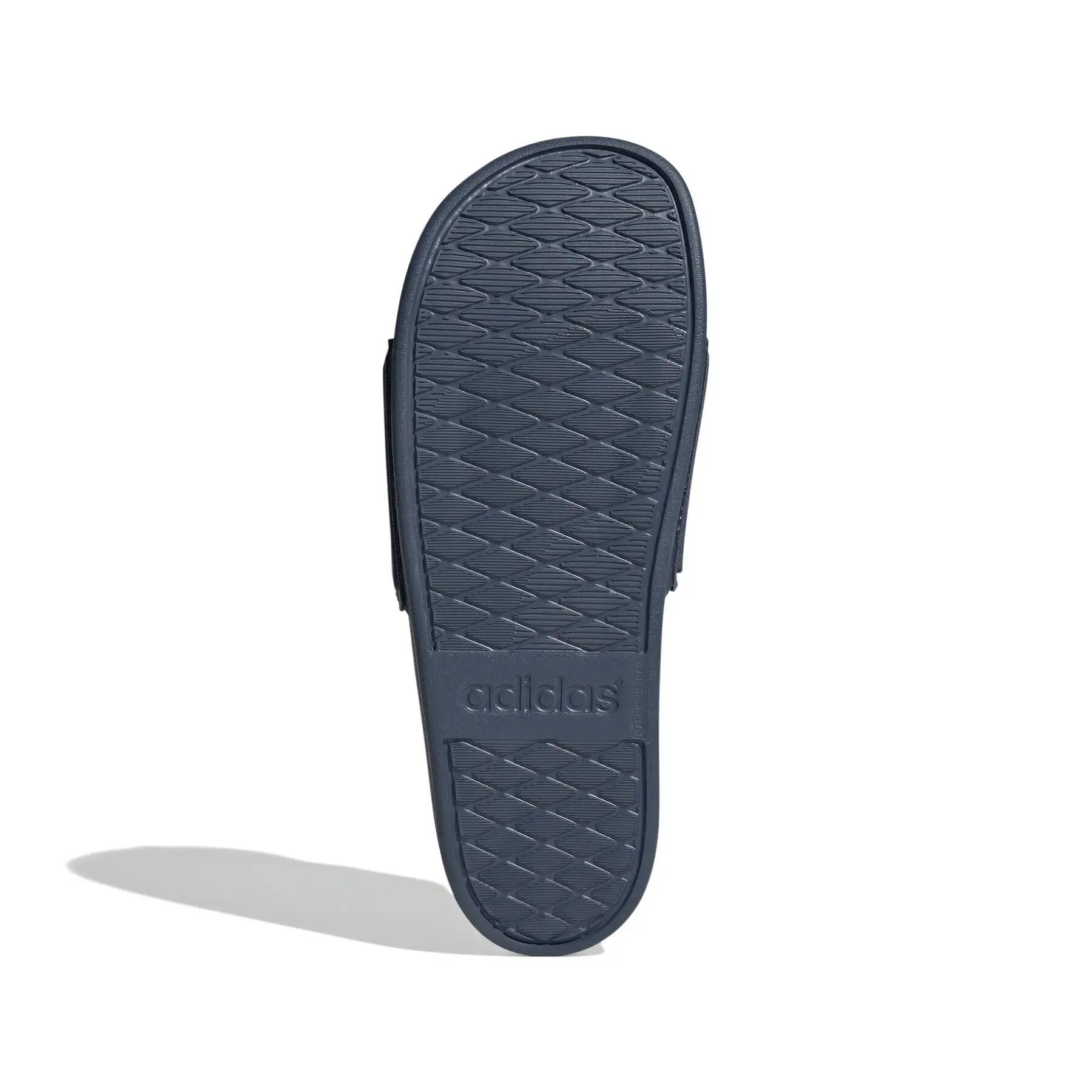 Sandales adidas Adilette Comfort Bleues 5/7