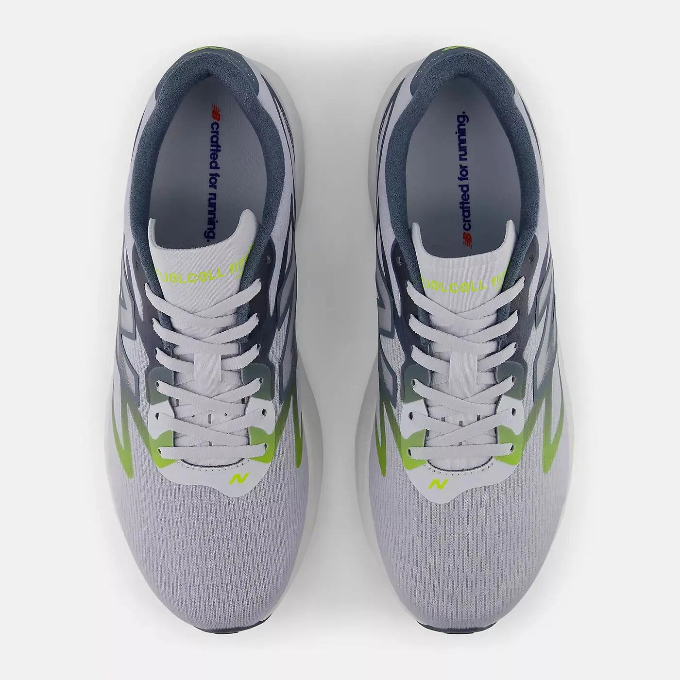 Zapatilla de running New Balance FuelCell Flite-R 4/6