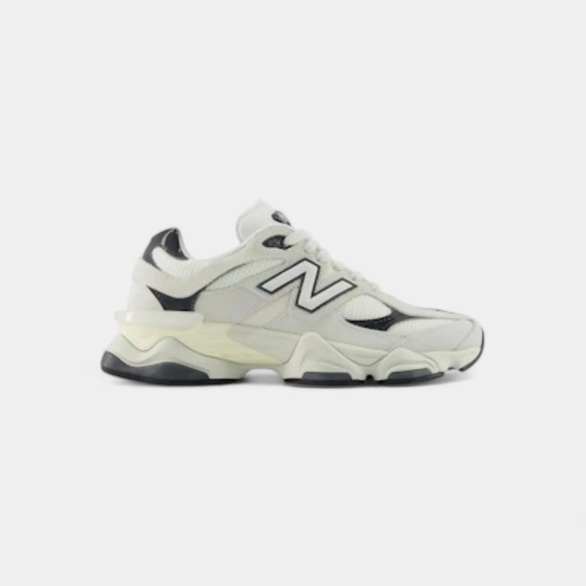 NEW BALANCE picture