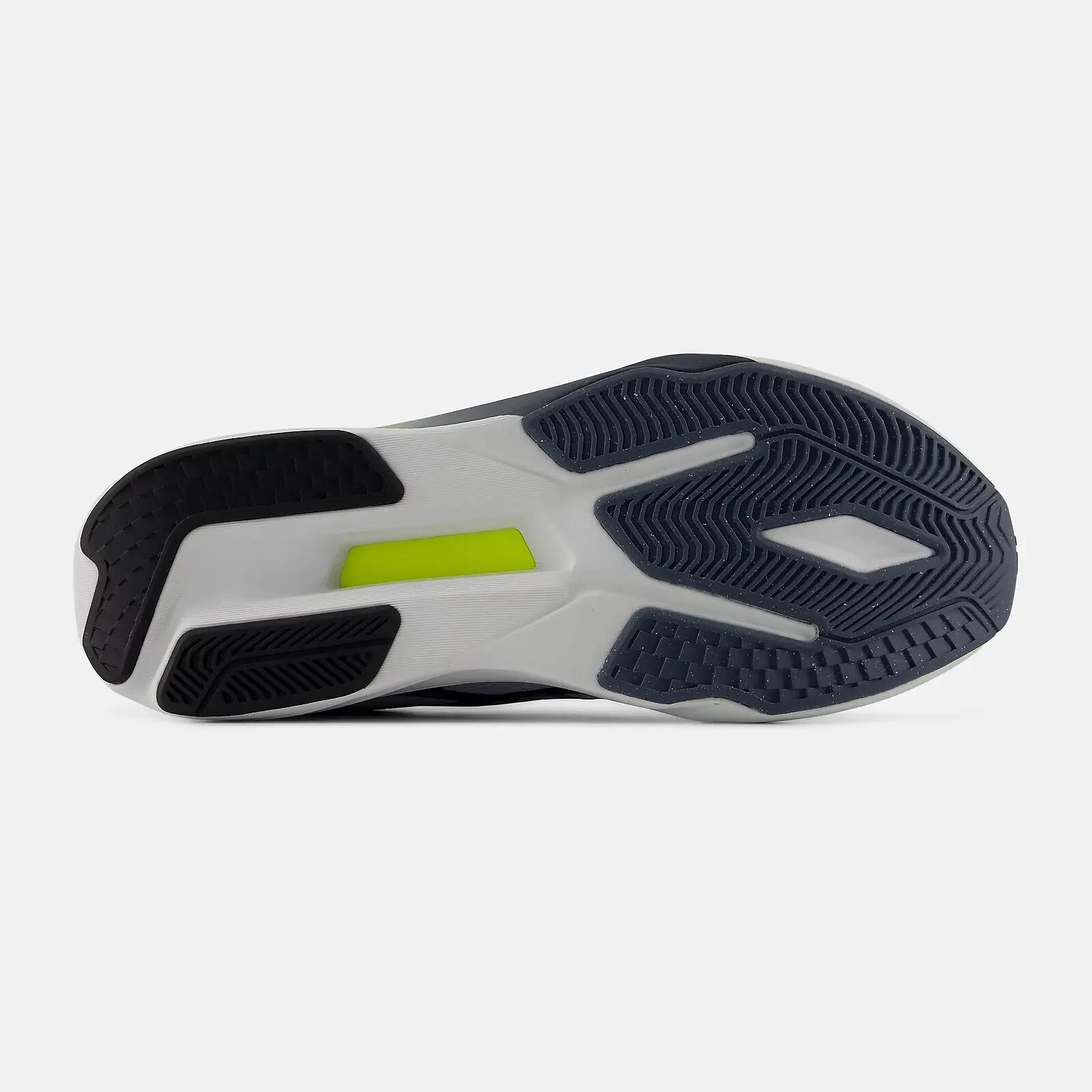 Zapatilla de running New Balance FuelCell Flite-R 2/6