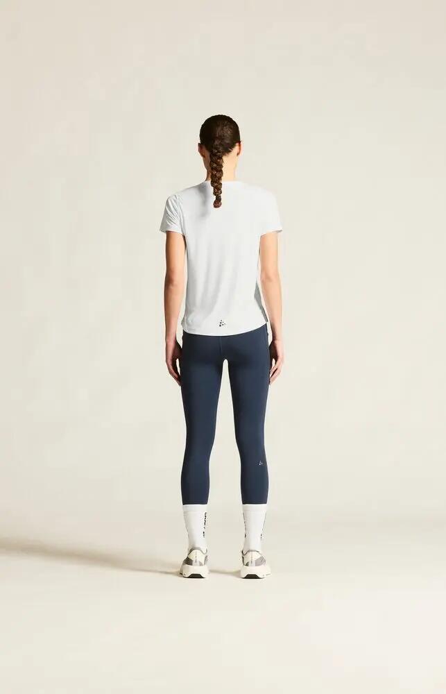 craft CORE Essence SS Tee 2 W camiseta de entrenamiento en poliéster reciclado 6/7