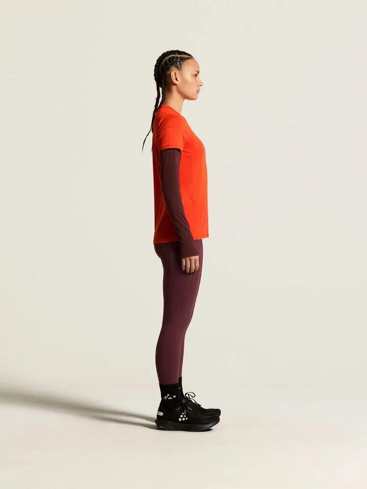 craft ADV Essence SS Tee 2 W t-shirt treino mulher em jersey reciclado, 2/7