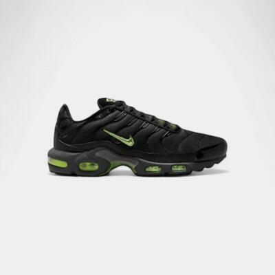 Nike air max plus black volt ice