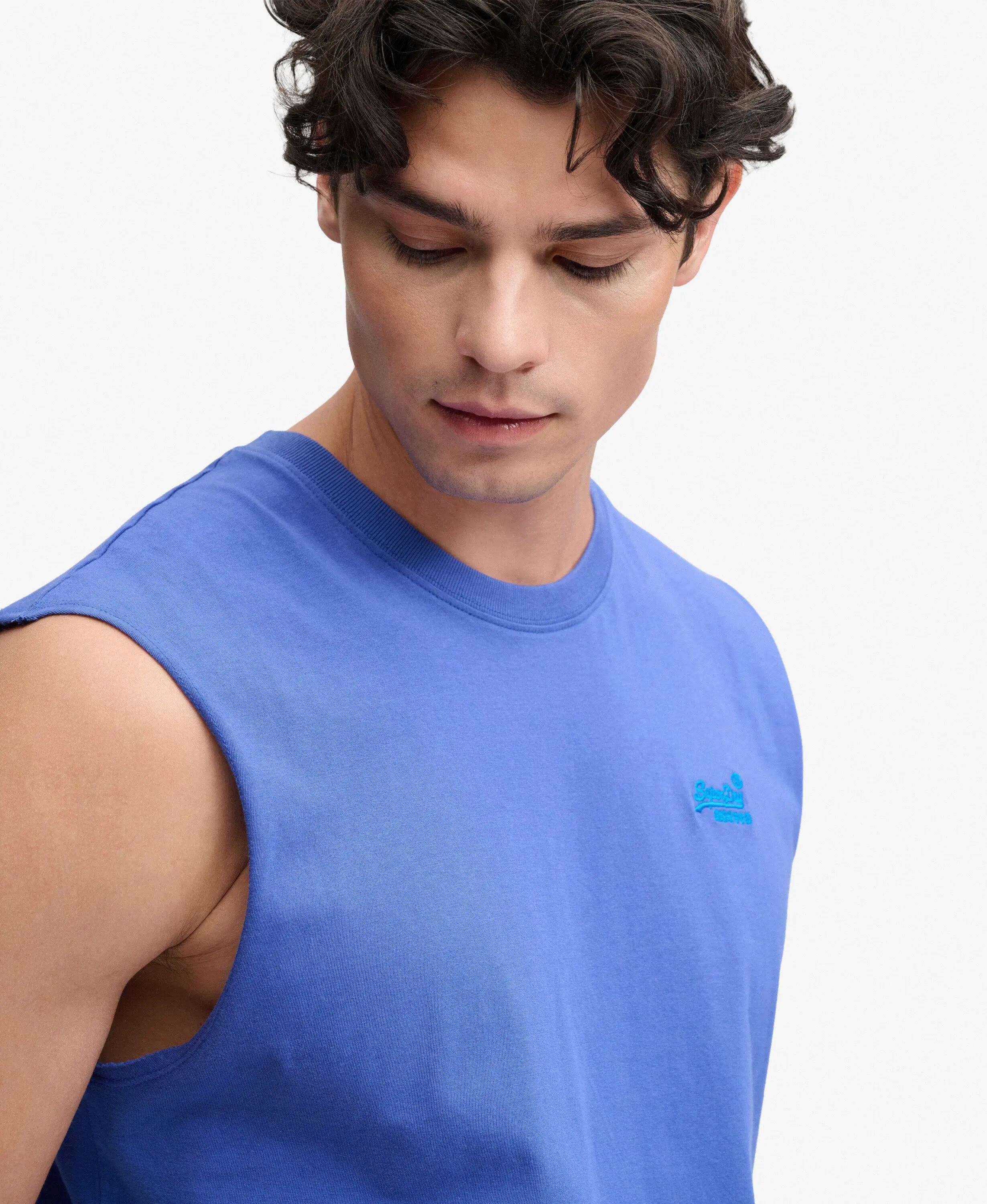 SUPERDRY picture