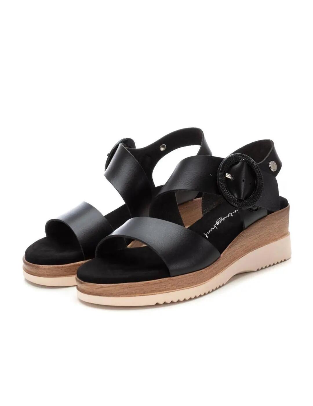 Scarpe da donna Xti nere. 3/4