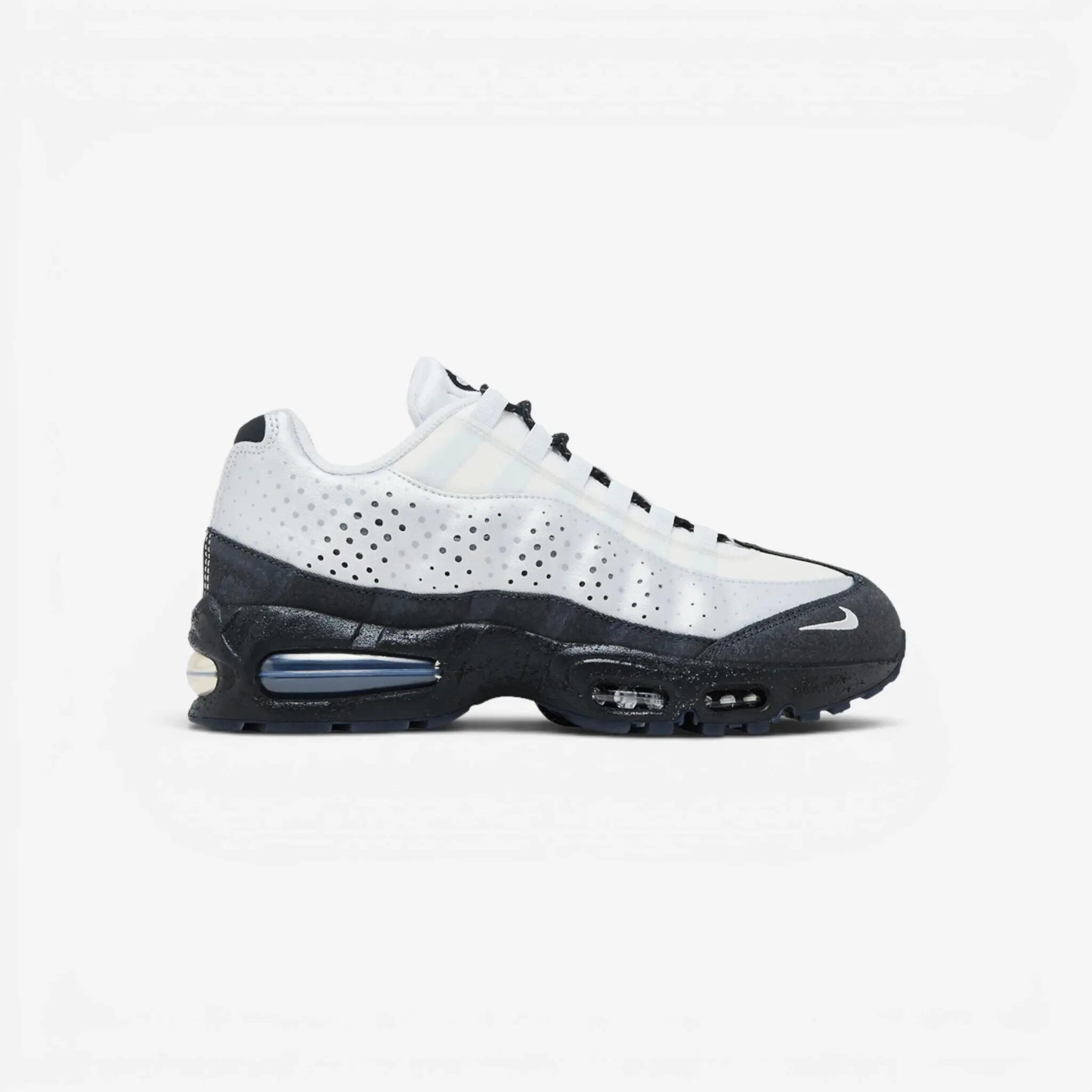 Nike Air Max 95 OG Big Bubble Family Reunion Seongsu 1/2