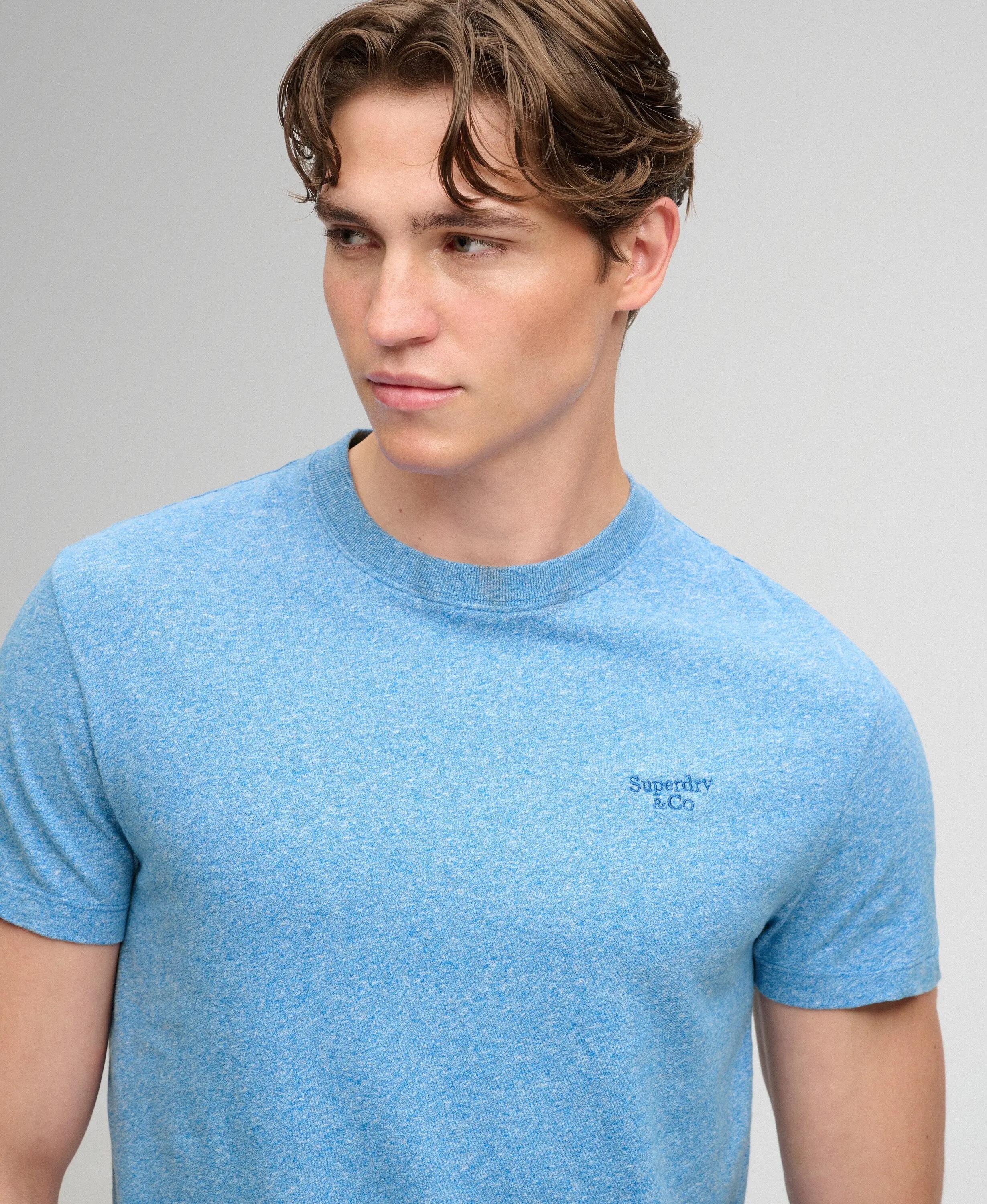 superdry Camiseta Essential Serif Logo bordado Slim fit algodón orgánico 4/7