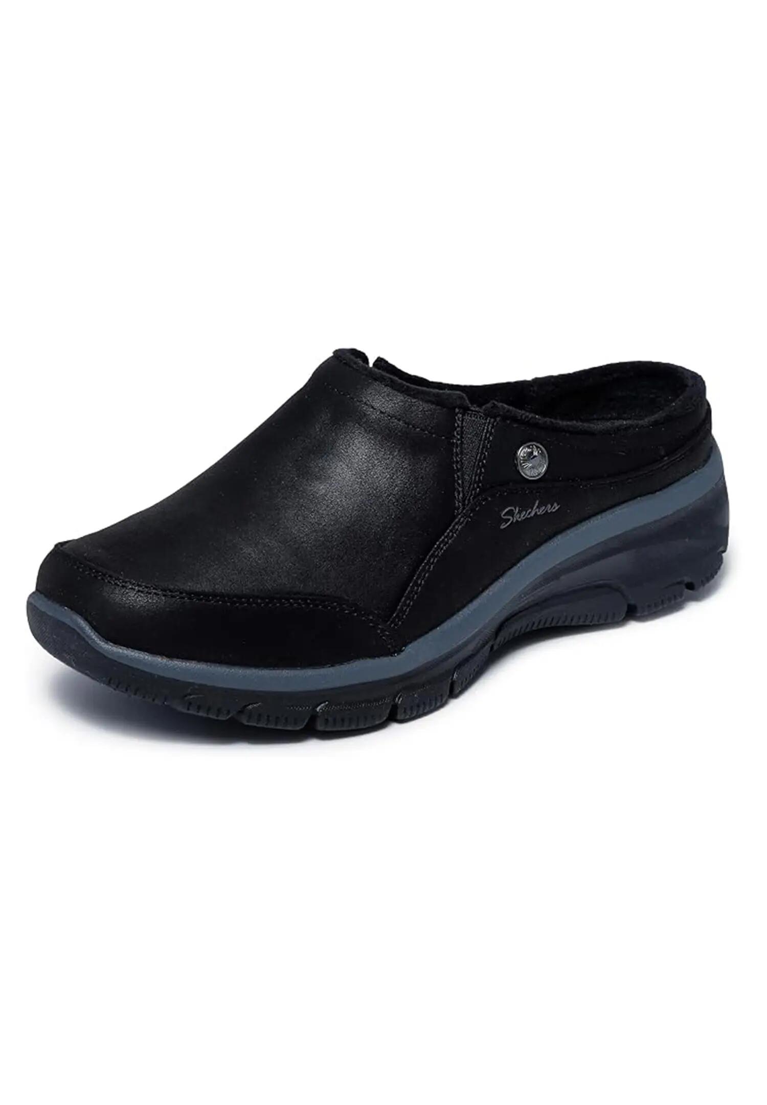 SKECHERS picture