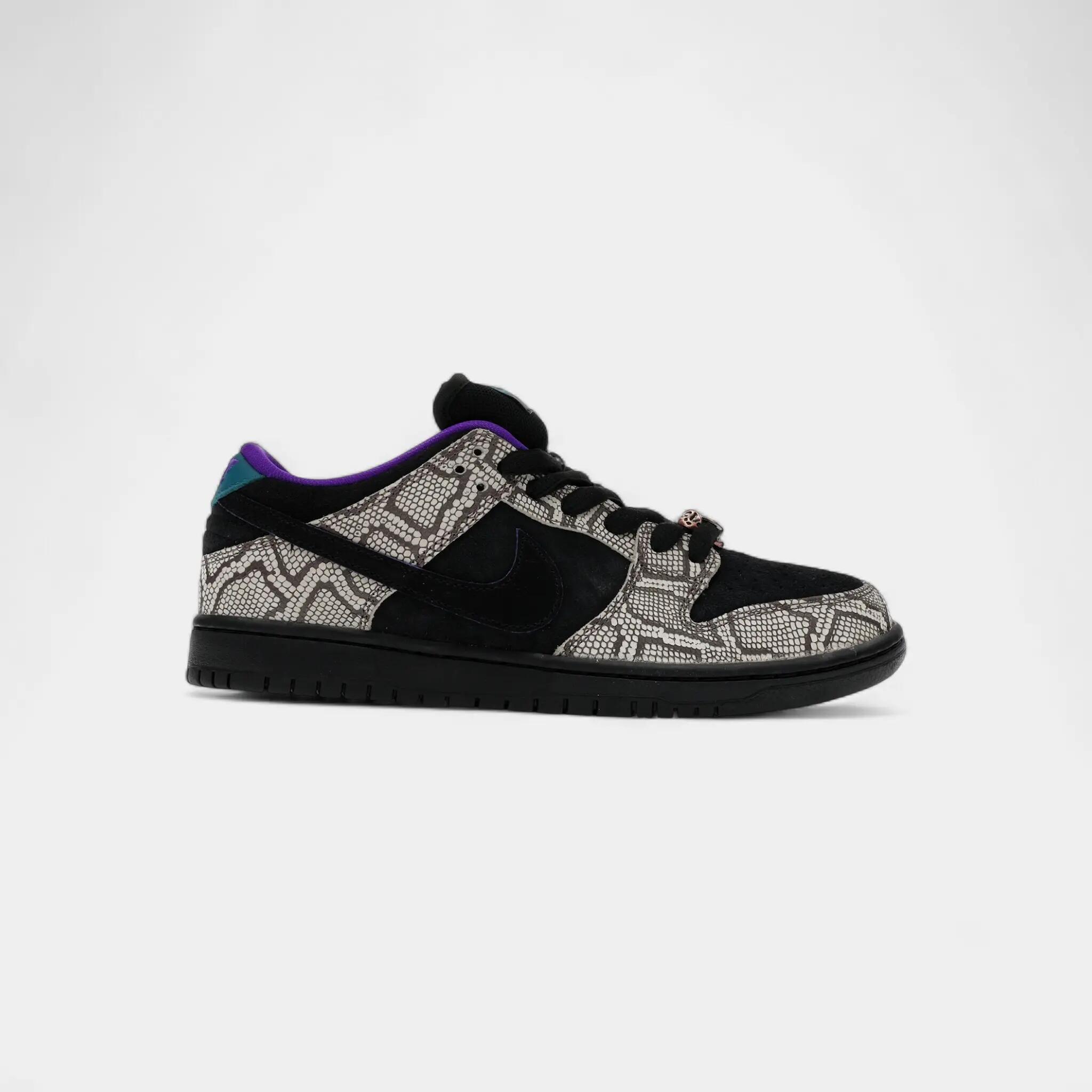 Nike SB Dunk Low Dashawn Jordan Copperhead 1/4