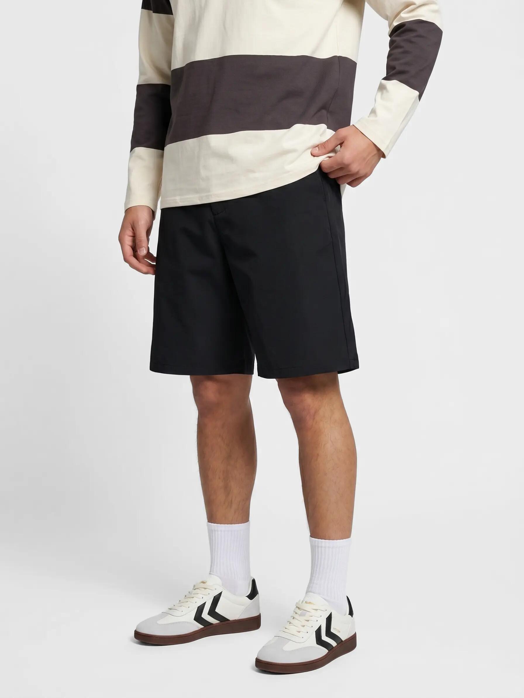 hummel Shorts hmlI-D BIG SHORTS en polyester recyclé – coupe ample 5/5