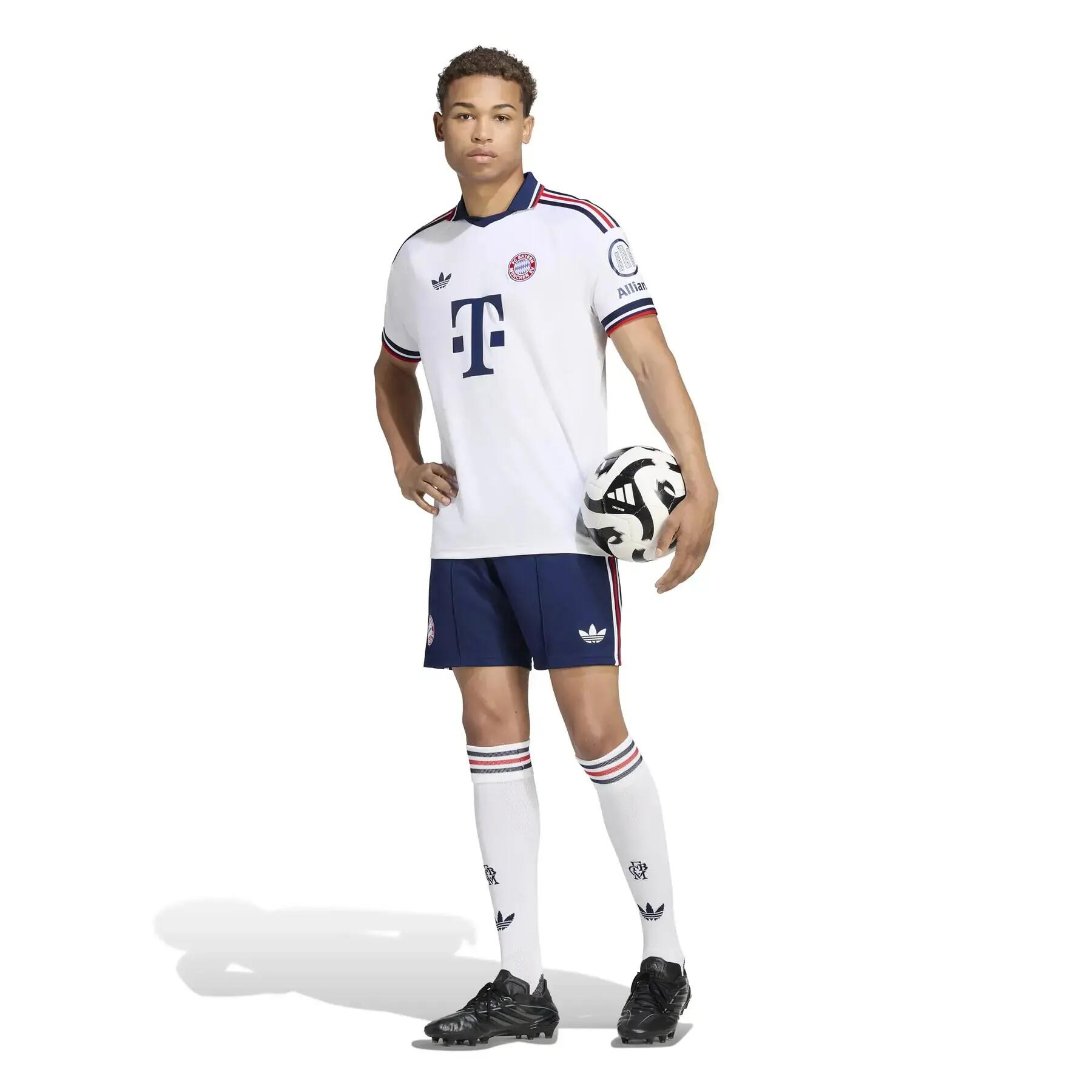Krótki spodenki zewnętrzne Bayern Monachium 2026/27 4/6