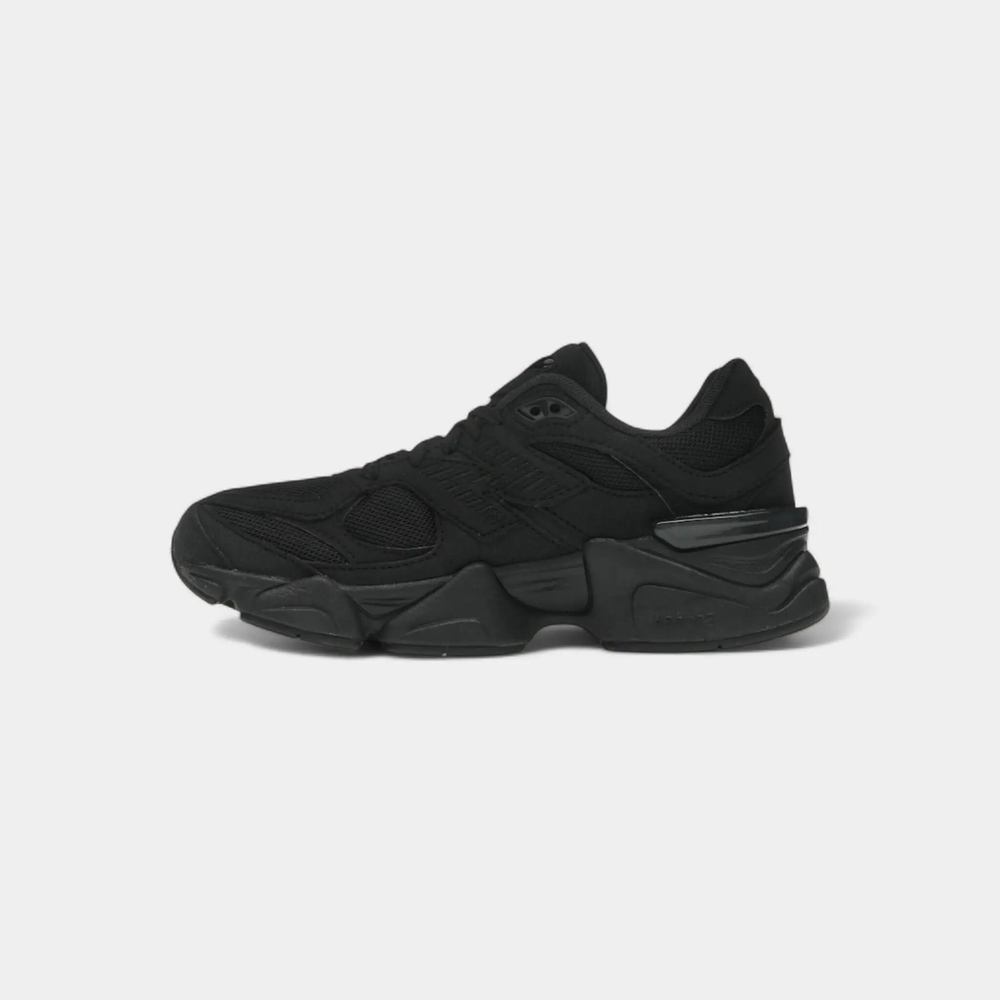 New Balance 9060 Triple Black (GS) 4/5